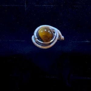 Sterling silver tiger’s eye ring size 7